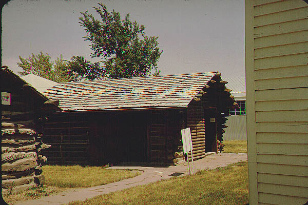 Cabin2-1966