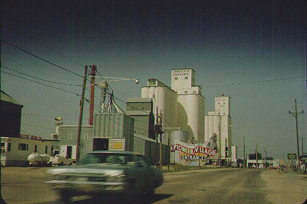 Grainstorage-1966